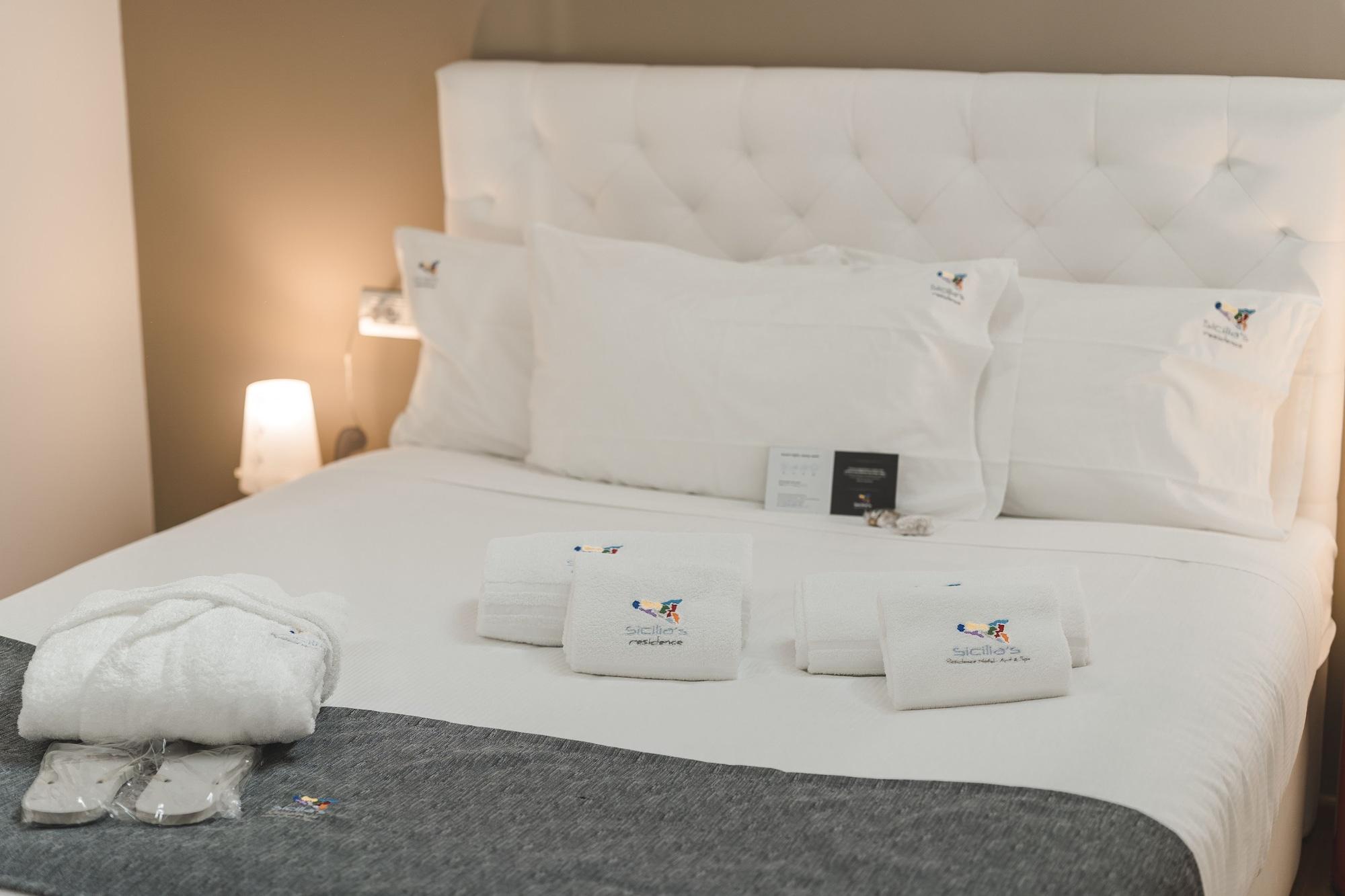 Sicilia'S Art Hotel & Spa Aci Trezza Bagian luar foto