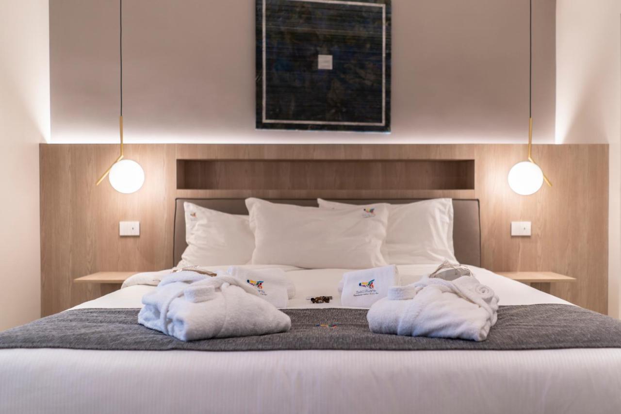 Sicilia'S Art Hotel & Spa Aci Trezza Bagian luar foto