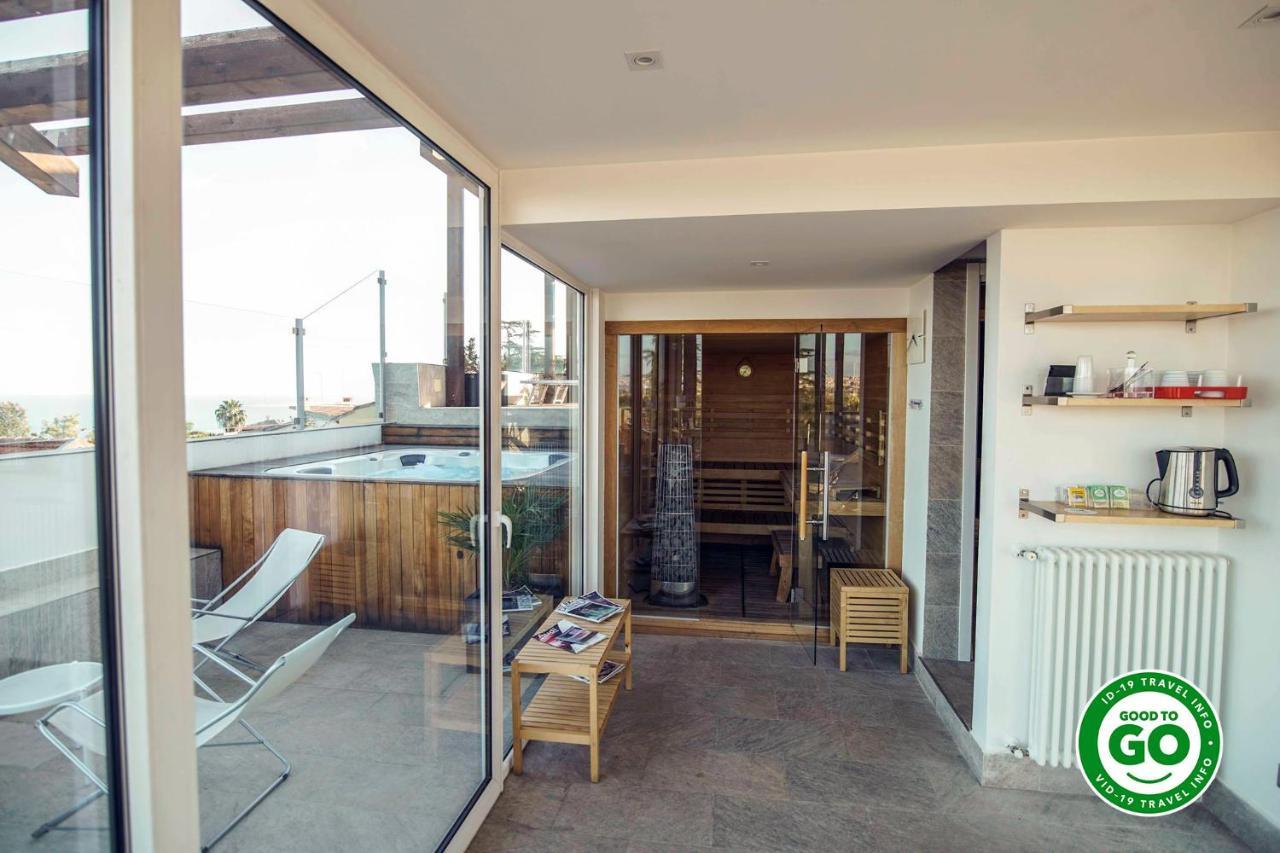 Sicilia'S Art Hotel & Spa Aci Trezza Bagian luar foto